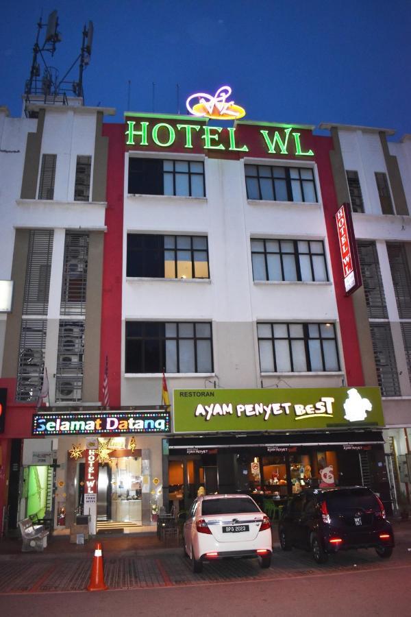 Wl Hotel Kampung Baharu Sungai Buluh Kültér fotó